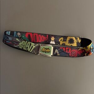 BIOWORLD Batman Themed Belt with Silver Buckle (one size fits most)